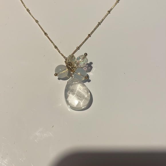 Gold Tone Necklace & Stud Earrings Set Iridescent Bead Drop Pendant Jewelry - Picture 2 of 9